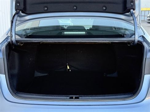 Used 2024 Toyota Corolla LE image 31