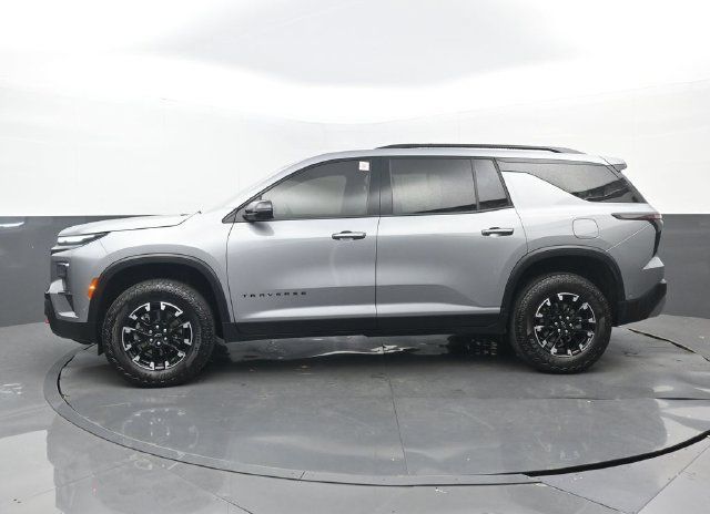 Used 2024 Chevrolet Traverse Z71 w/ Enhanced Driving Package AWD/4WD image 23