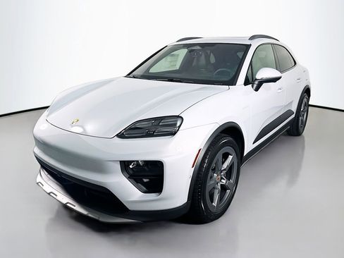 New 2026 Porsche Macan 4S Electric AWD/4WD image 1