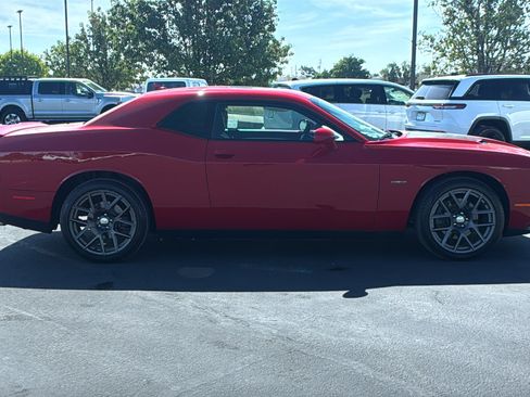 Used 2016 Dodge Challenger R/T Plus RWD image 2
