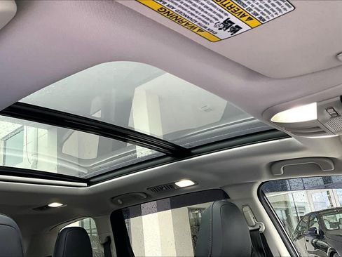 Used 2023 Subaru Ascent Touring image 14