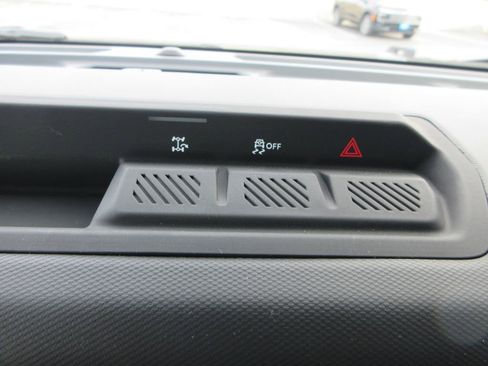 Used 2025 Ford Bronco 2-Door image 26