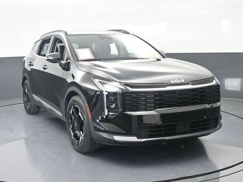 Used 2026 Kia Sportage EX w/ EX Panorama Roof Package FWD image 9