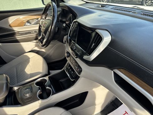 Used 2020 GMC Terrain SLE w/ LPO, Floor Liner Package image 15