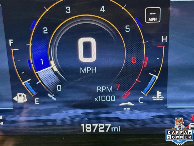 Used 2025 Chevrolet Traverse Z71 w/ Driver Confidence Package AWD/4WD image 2