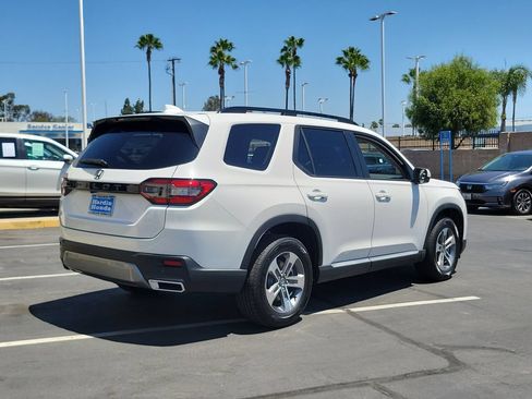 Used 2026 Honda Pilot EX-L image 5