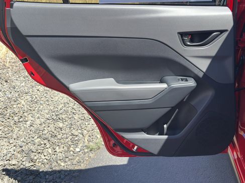 New 2025 Subaru Crosstrek 2.0i Premium image 30