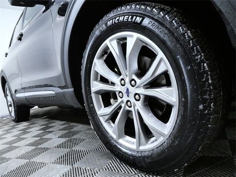 Certified 2023 Ford Explorer XLT w/ Equipment Group 202A image 2