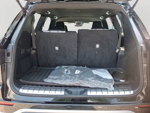 Used 2024 Lexus TX 500h AWD w/ Technology Package image 28