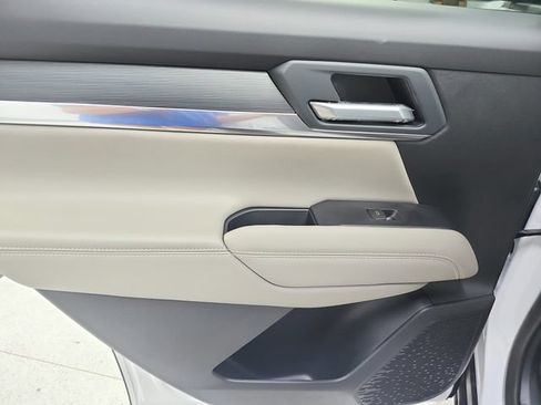 New 2026 GMC Terrain Elevation FWD image 32