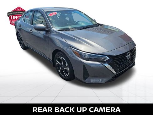 Certified 2024 Nissan Sentra SV w/ All-Weather Package FWD image 6