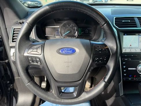 Used 2017 Ford Explorer Sport w/ Equipment Group 401A AWD/4WD image 11
