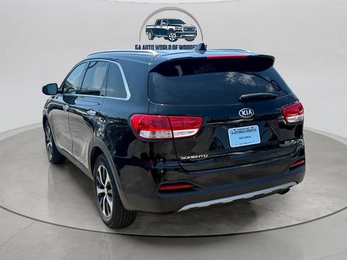 Used 2017 Kia Sorento EX FWD image 3