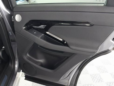 Certified 2025 Land Rover Range Rover Evoque Dynamic SE image 21