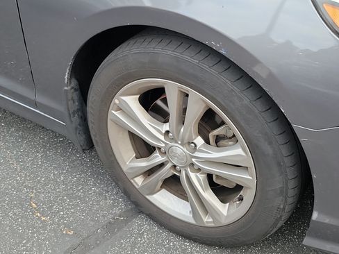 Used 2018 Hyundai Sonata SEL FWD image 3