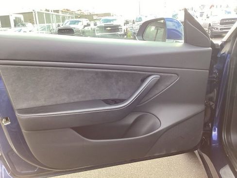 Used 2020 Tesla Model 3 Long Range image 14