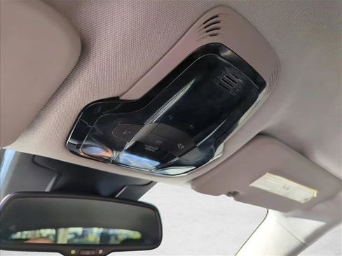 Used 2018 Alfa Romeo Stelvio AWD image 14