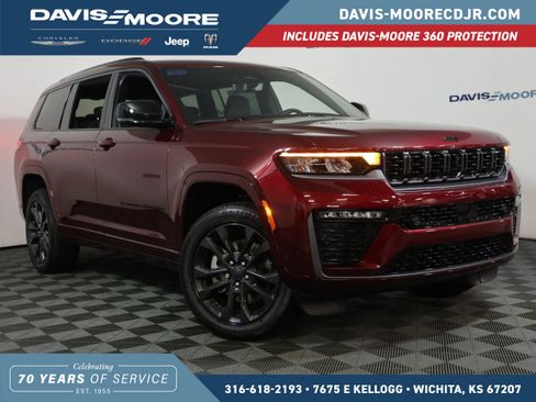 New 2026 Jeep Grand Cherokee L Limited AWD/4WD image 1