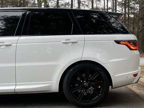 Used 2019 Land Rover Range Rover Sport Supercharged image 5