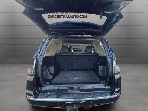 Used 2014 Toyota 4Runner Limited image 28