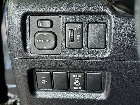 Used 2019 Toyota 4Runner SR5 Premium AWD/4WD image 10