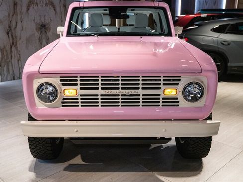Used 2023 Ford Bronco 2-Door AWD/4WD image 43