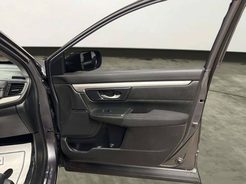 Used 2020 Honda CR-V LX image 28