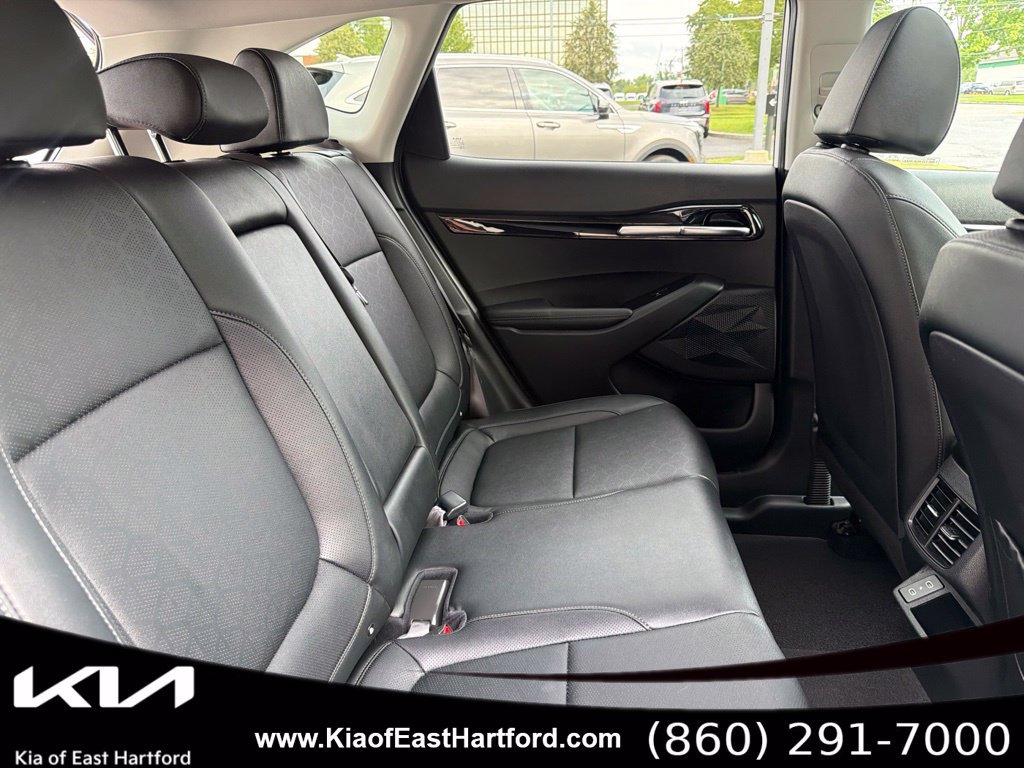 Certified 2024 Kia Seltos EX AWD/4WD image 13