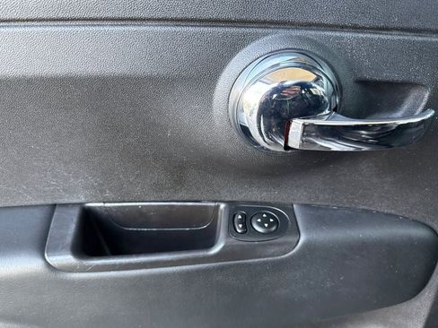 Used 2017 FIAT 500 e image 8