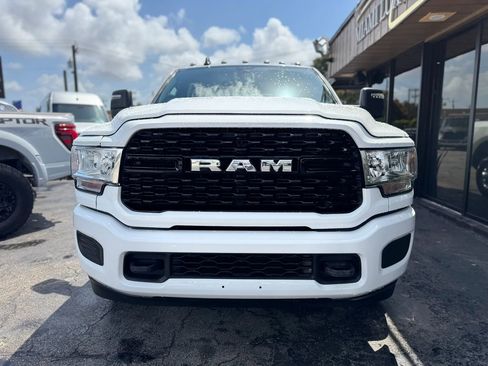 Used 2023 RAM 3500 Tradesman AWD/4WD image 5