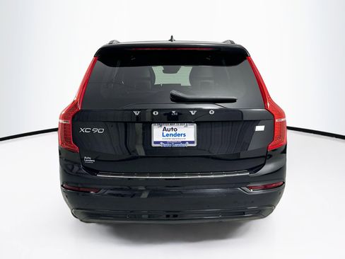 Used 2022 Volvo XC90 T8 R-Design w/ Advanced Package image 6