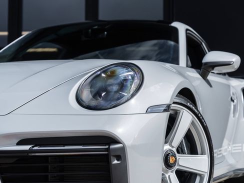 Certified 2025 Porsche 911 Turbo S AWD/4WD image 25