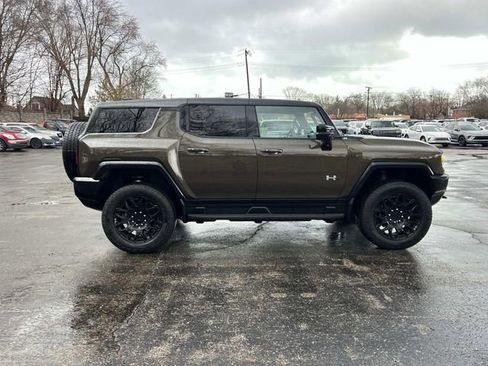 Used 2026 GMC Hummer EV SUV AWD/4WD image 6