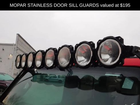 Used 2020 Jeep Wrangler Unlimited Rubicon w/ Dual Top Group image 11