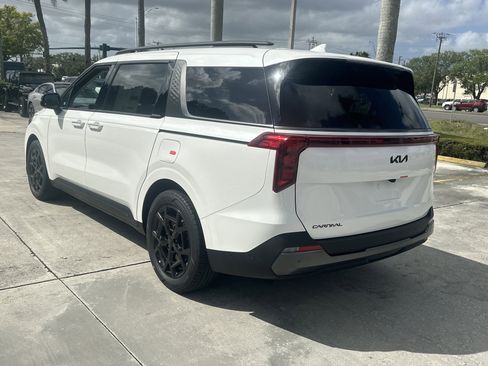New 2026 Kia Carnival SX FWD image 8