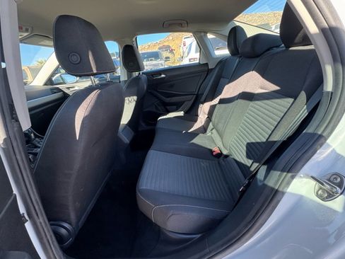 Certified 2021 RAM 2500 Big Horn w/ Level 1 Equipment Group image 10