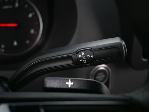 Used 2025 Mercedes-Benz Sprinter 2500 image 16