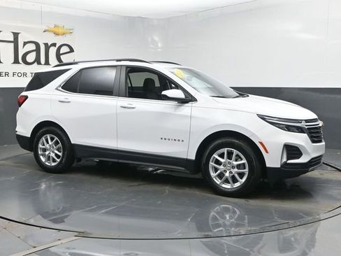 Used 2024 Chevrolet Equinox LT w/ LPO, Floor Liner Package image 6