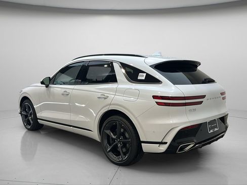 New 2026 Genesis GV70 2.5T Sport Prestige AWD/4WD image 4
