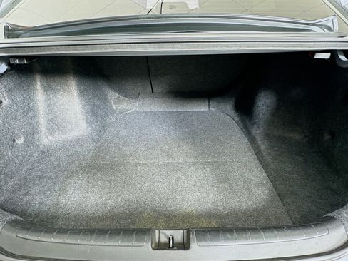 Used 2021 Honda Accord EX image 29