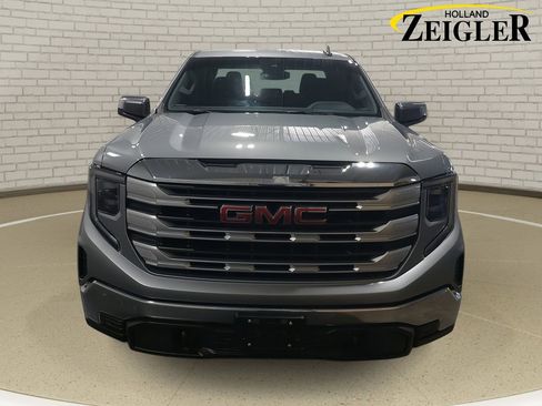 Used 2024 GMC Sierra 1500 SLE image 2