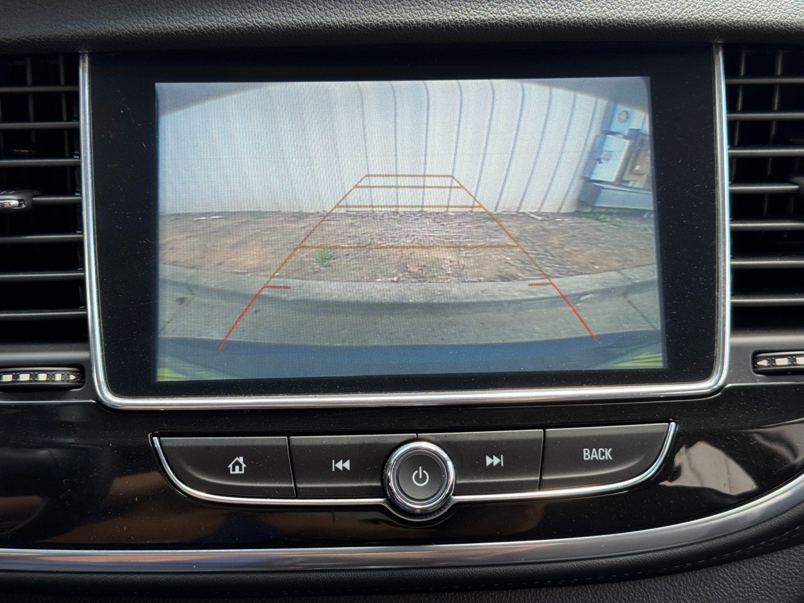 Used 2020 Buick Encore Preferred w/ Safety Package FWD image 26