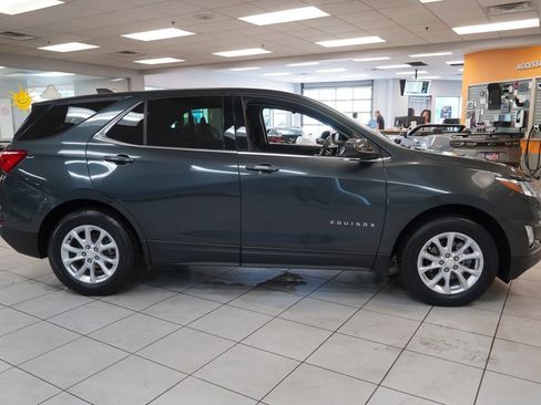 Used 2020 Chevrolet Equinox LT FWD image 14