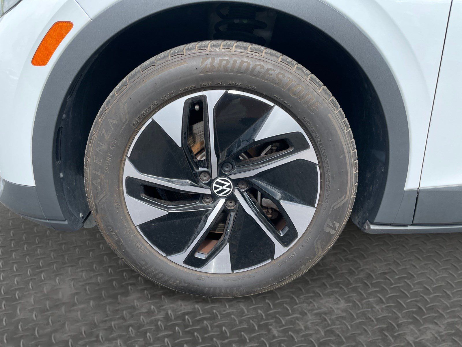 Used 2022 Volkswagen ID.4 Pro S RWD image 41