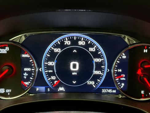 Used 2023 GMC Terrain Denali w/ Black Diamond Edition image 9