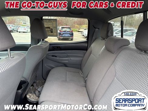 Used 2013 Toyota Tacoma 4x4 Double Cab w/ SR5 Pkg image 11