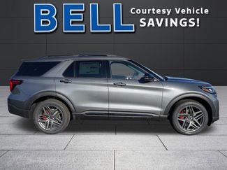 New 2026 Ford Explorer ST-Line w/ ST-Line Street Pack video 2