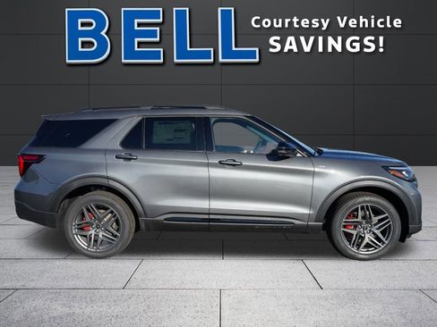 New 2026 Ford Explorer ST-Line w/ ST-Line Street Pack image 2
