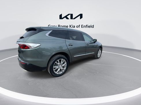 Used 2022 Buick Enclave Essence w/ Experience Buick Package AWD/4WD image 8