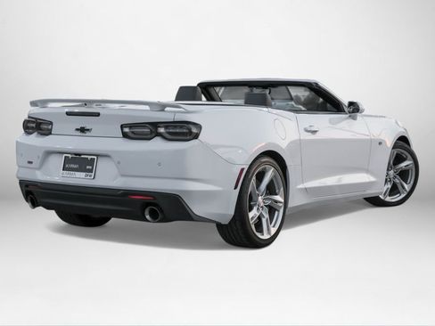 Used 2022 Chevrolet Camaro SS RWD image 8